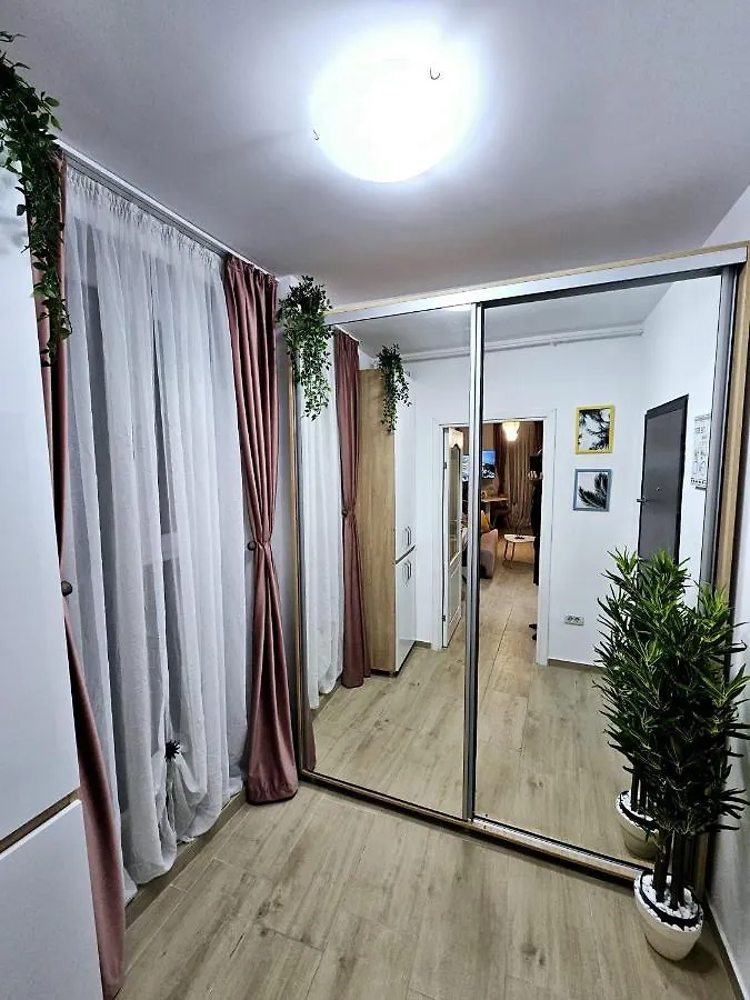 Lovely New Balcony Apartment Cismigiu Park - Pop5 Bucharest
