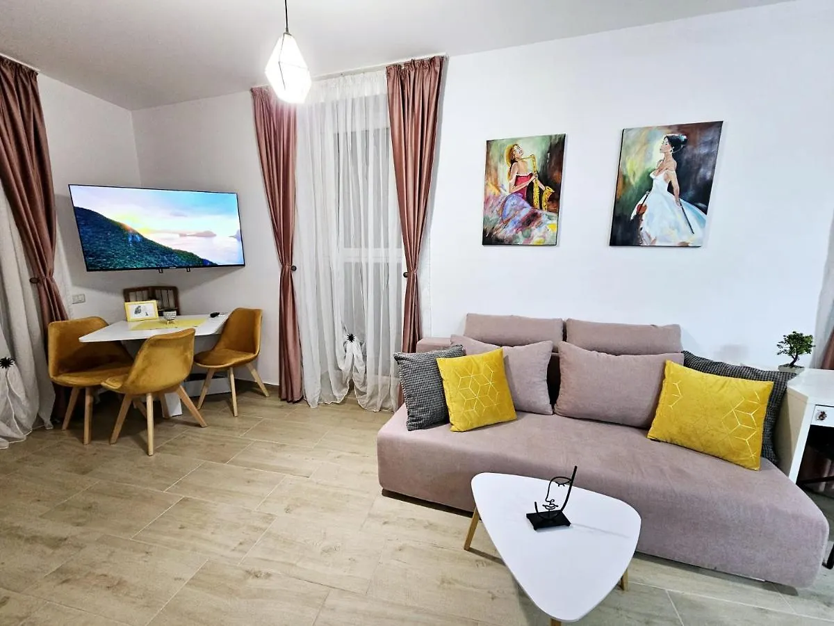 Lovely New Balcony Apartment Cismigiu Park - Pop5 Bucharest