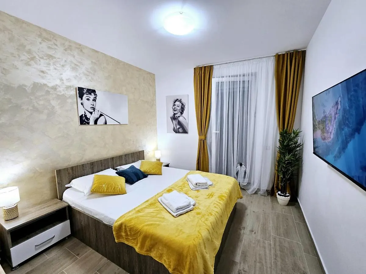 Lovely New Balcony Apartment Cismigiu Park - Pop5 Bucharest