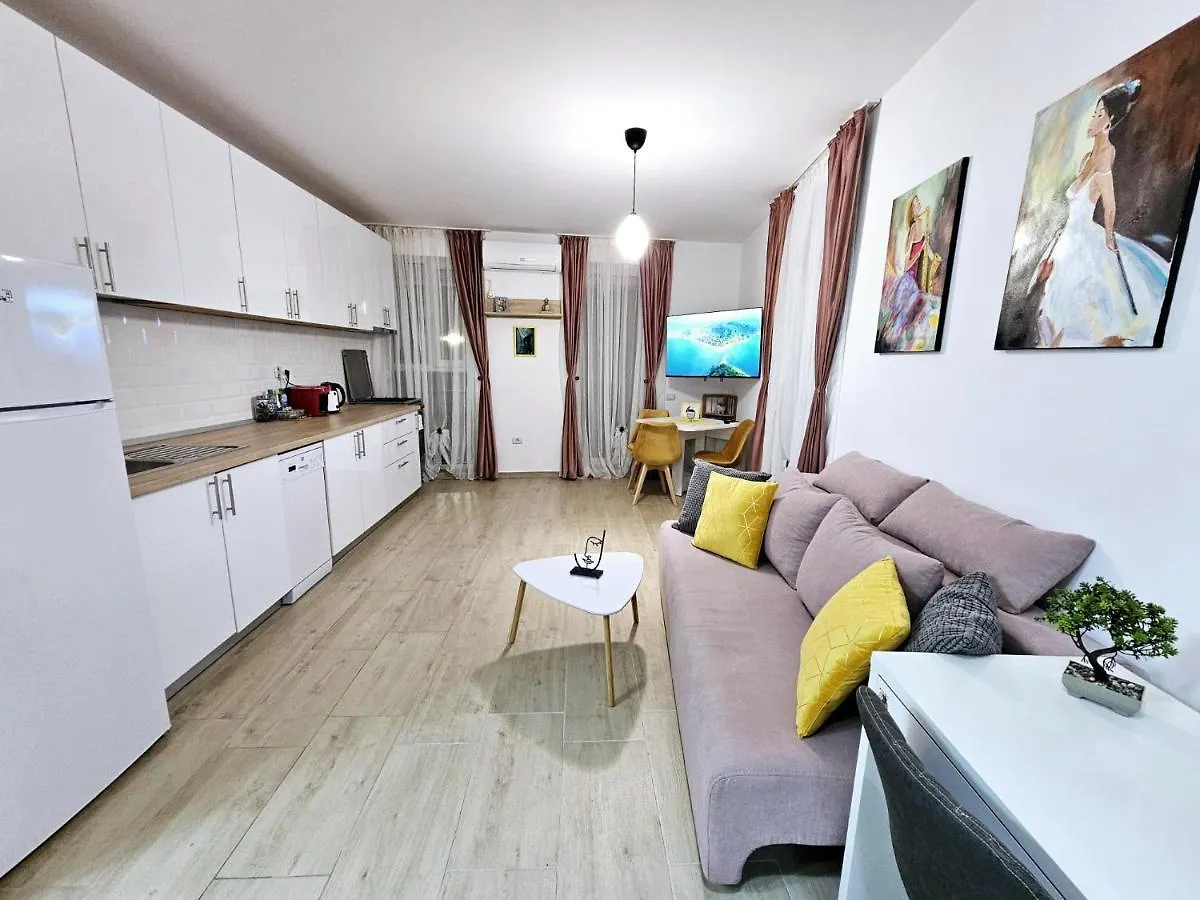 Lovely New Balcony Apartment Cismigiu Park - Pop5 Bucharest