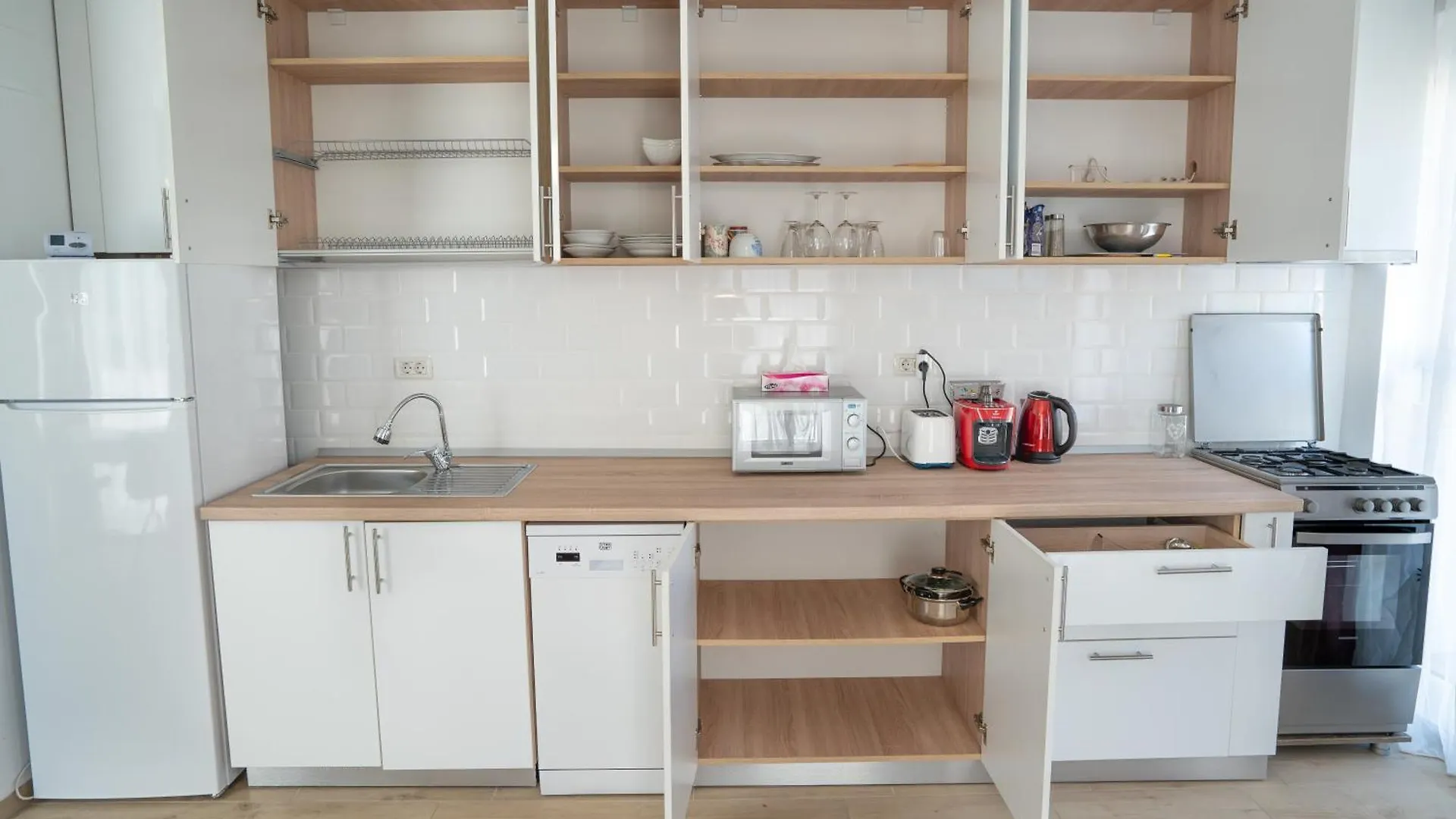 Lovely New Balcony Apartment Cismigiu Park - Pop5 Bucharest