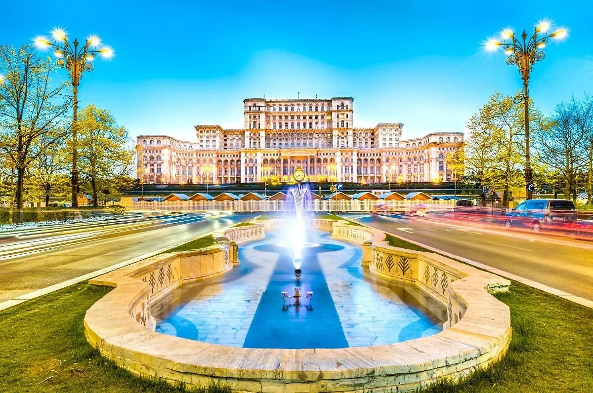 Lovely New Balcony Apartment Cismigiu Park - Pop5 Bucharest Romania